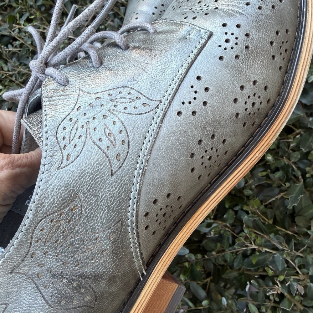 Mona Flying Women's Perforated Leather Oxford Brogues Derby Shoes Wingtip Gray